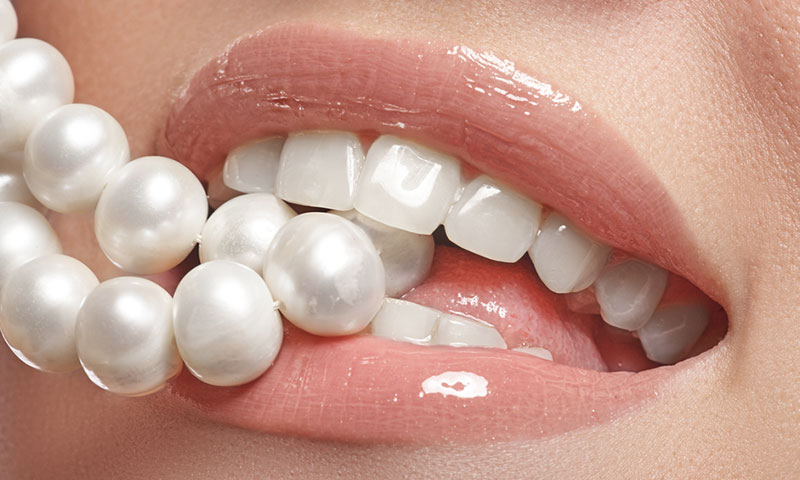 東京都港区青山の歯医者 歯を白くするホワイトニング